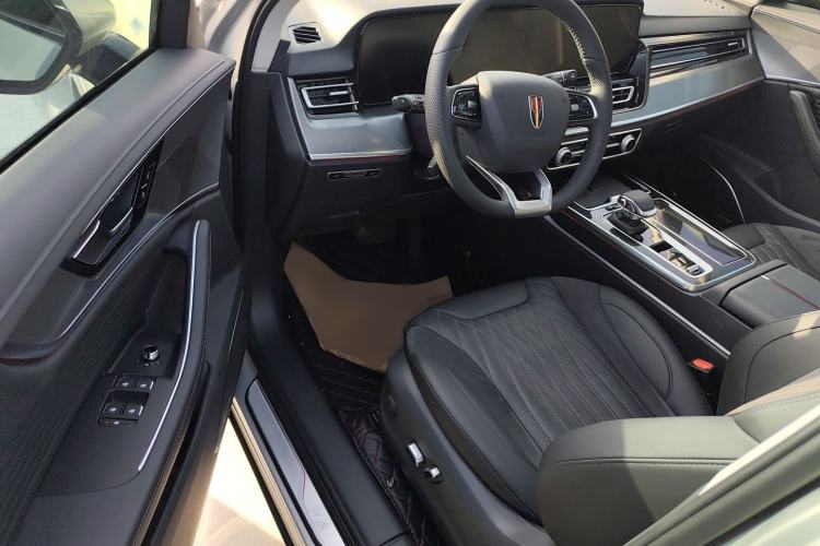 Used Hongqi HS5 2023 2.0T Four-Wheel Drive Flagship Pro Edition
