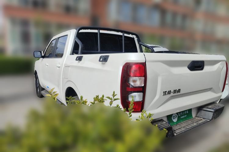 Used JMC Yuhu 2025 Short Wheelbase Double Cab Diesel Automatic Transmission Four-Wheel Drive Rear Left 45 Deg