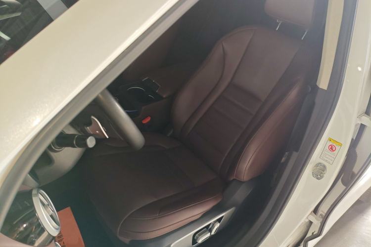 Used Wey VV7 2020 2.0T Ultra-Luxury Version Left Front Seat