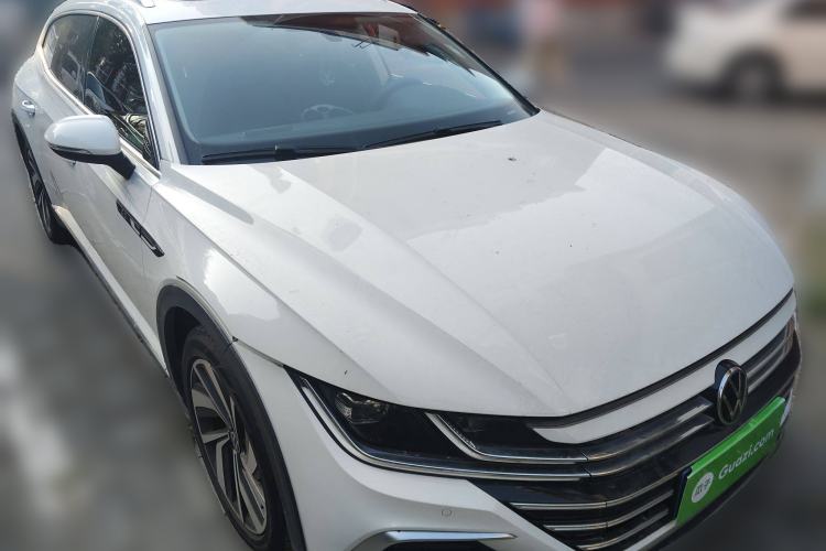 Used Volkswagen FAW-Volkswagen CC 2023 Adventure Vehicle 330TSI Hunter Vision Edition Front Right 45 Deg