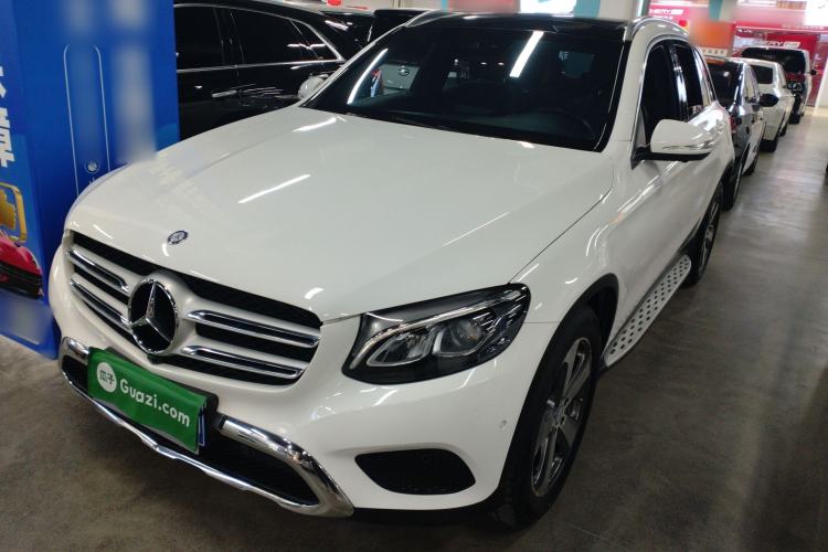 Used Mercedes-Benz GLC 2016 GLC 260 4MATIC Luxury Model