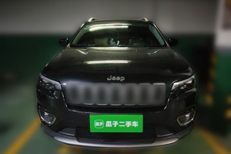 Used Jeep Cherokee 2019 2.0T Two-Wheel Drive Smart Enjoyment Version China V
