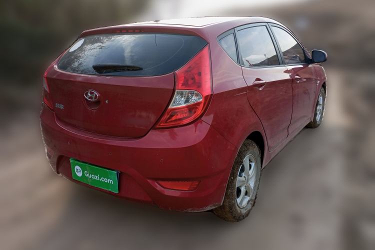 Used Hyundai Verna Ray 2016 1.4L Automatic Leading-Edge GLX