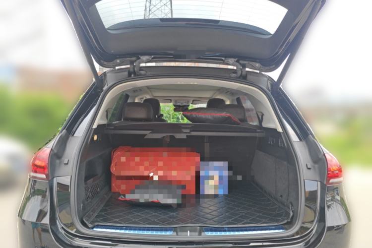 Used Mercedes-Benz GLE 2021 GLE 450 4MATIC Luxury Model Trunk