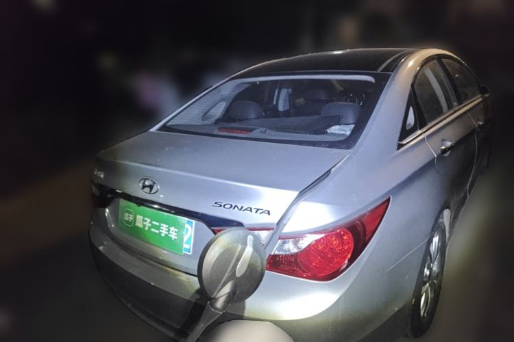 Used Hyundai Sonata 2011 2.0L Automatic Luxury Edition
