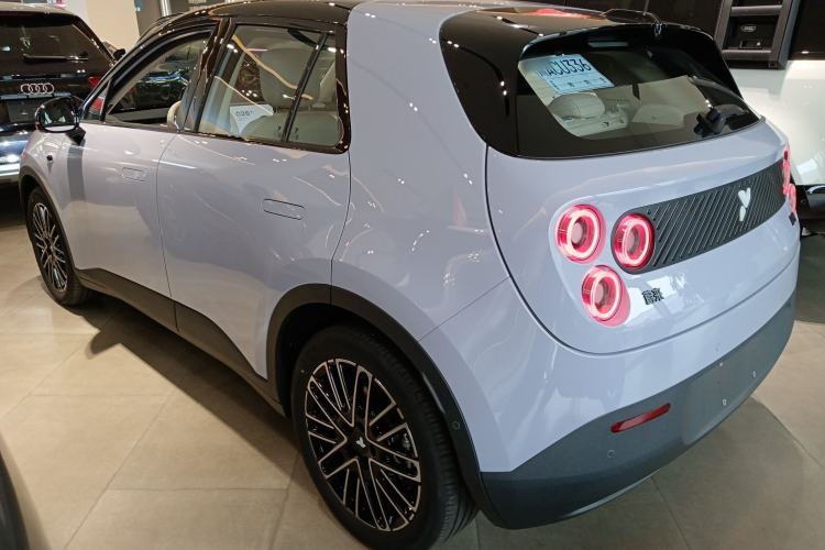 Used firefly firefly 2025 Free Edition