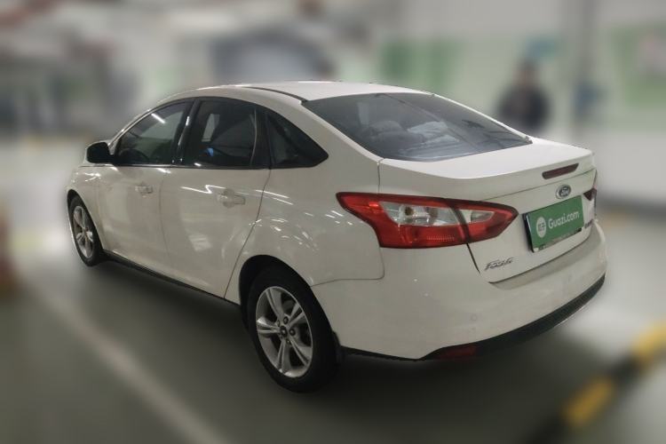 Used Ford Focus 2012 Sedan 1.6L Automatic Fashion Edition