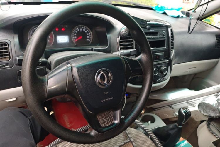 Used FORTHING Lingzhi 2017 Facelifted M3L 1.6L 7-Seater Standard Version
