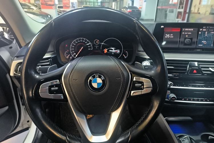 Used BMW 5 Series 2019 Facelifted 530Li Leading Edition Luxury Package
