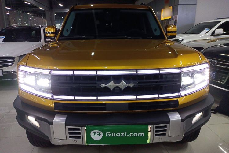 Used Formula Leopard Leopard 5 2023 Navigator Edition
