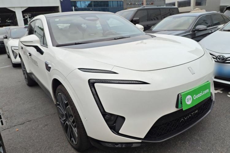 Used Avatr 11 2025 Max All-Electric Four-Wheel Drive Front Right 45 Deg