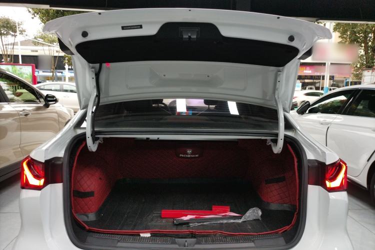 Used Roewe i5 2023 1.5L CVT Luxury Edition
