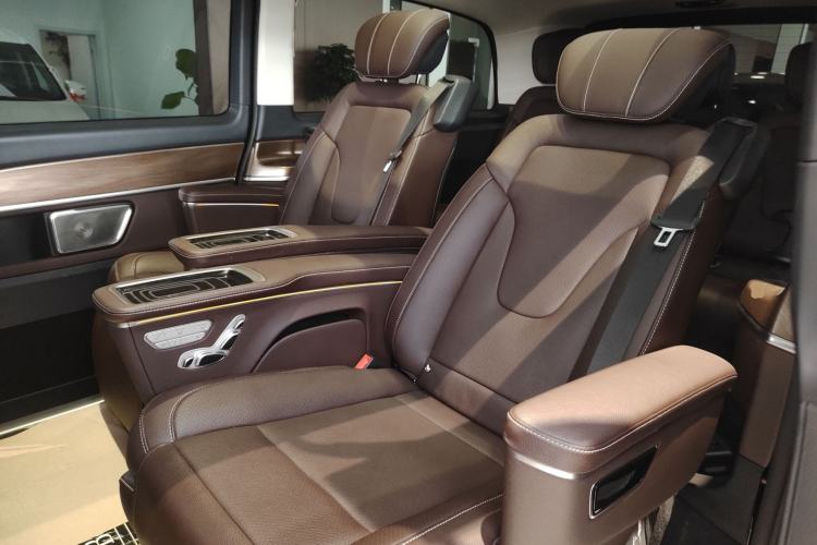 Used Mercedes-Benz V-Class 2022 V 260 L Long Wheelbase Prestige Edition Left Rear Seat