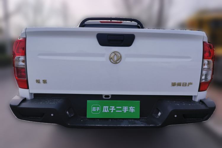 Used Dongfeng Ruichi 2026 Model 2.3T Diesel Four-Wheel Drive Manual Long-Box Flatbed