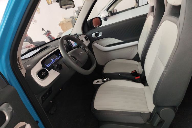 Used Livan Blue Balloon 2025 Model Dynamic Version