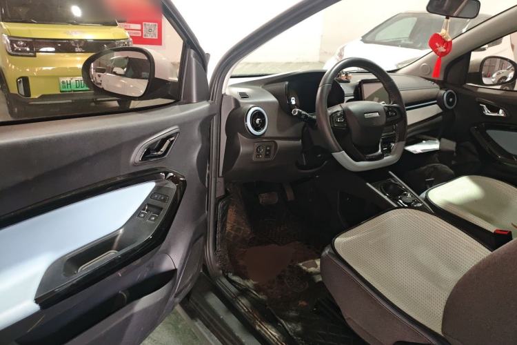 Used Chery QQ Little Ant 2022 Revised Version Sweet Pink Edition Half-Sugar Version Lithium Iron Phosphate 30.7 kWh 30 kW 301 km Driver Seat