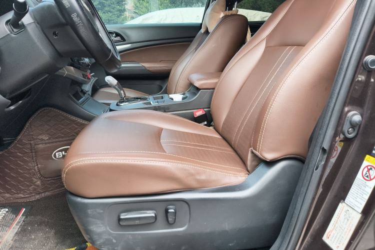 Used BYD S7 2015 2.0T Upgraded Automatic Luxury Version
