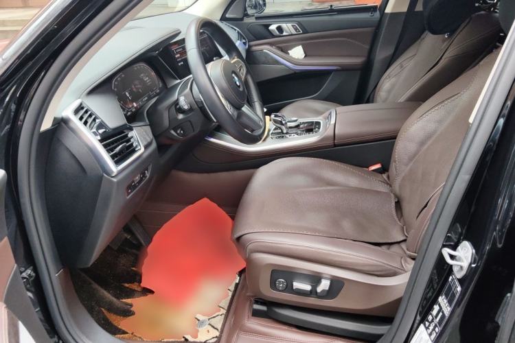 Used BMW X5 2022 xDrive 30Li M Sport Package
