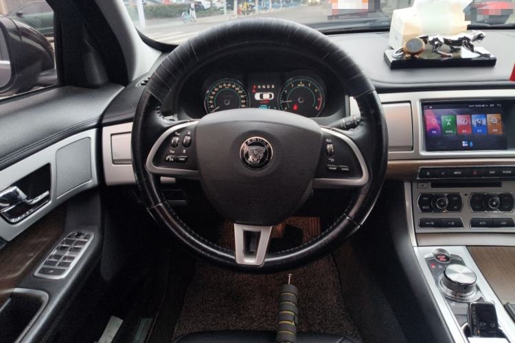 Used Jaguar XF 2014 XF 2.0T Prestige Edition
