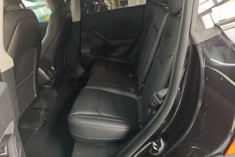 Used Tesla Model Y 2023 Rear-Wheel-Drive Version