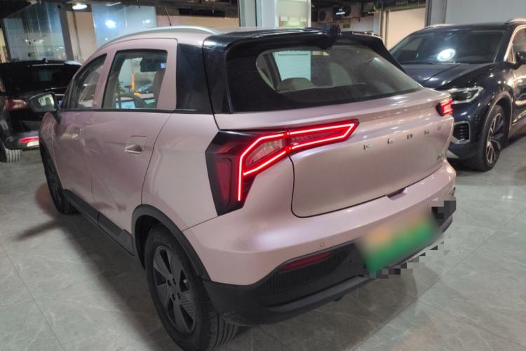 Used Geometry E Firefly 2024 401 km Fluorescent Exterior 2