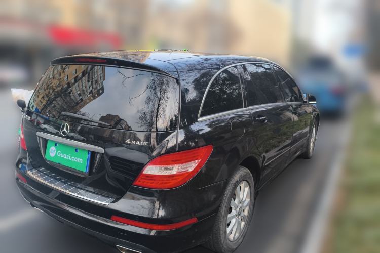 Used Mercedes-Benz R-Class 2017 R 320 4MATIC Business Edition Prestige Model