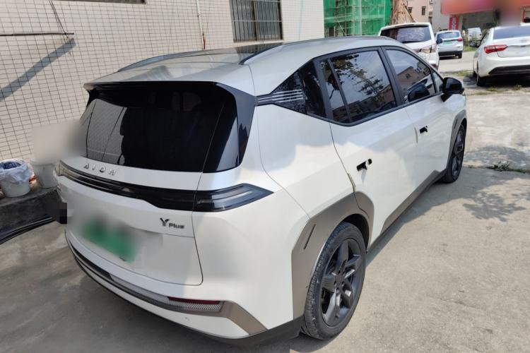 Used AION Y 2022 Plus 70 Tech Edition Rear Right 45 Deg