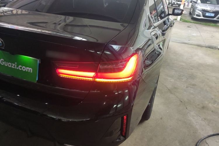 Used BMW 3 Series 2025 325Li M Sport Package Right Rear Taillight