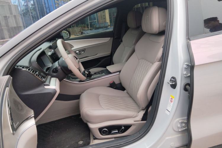 Used BYD Han 2025 DM-i 125KM Prestige Model
