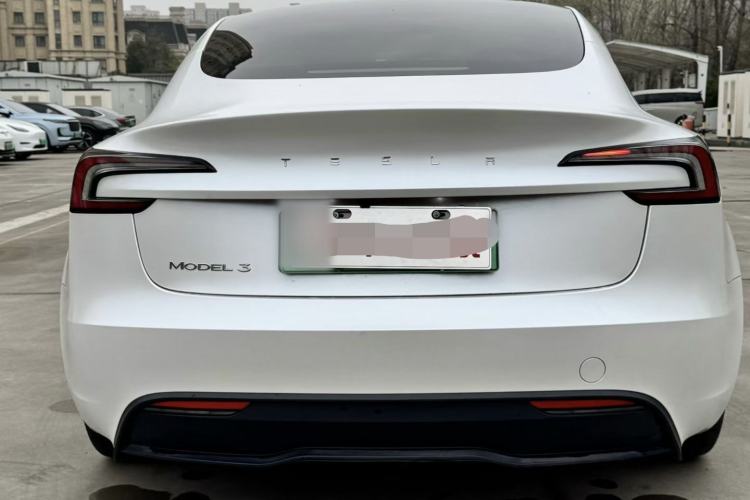 Used Tesla Model 3 2023 Rear-Wheel-Drive Version
