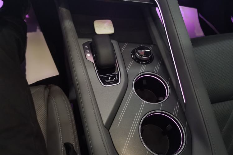 Used Zeekr 001 2025 YOU Edition 100 kWh All-Wheel Drive
