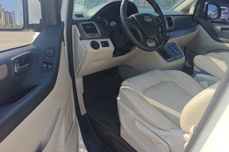 Used SAIC MAXUS G10 2018 PLUS 2.0T Automatic Smart Edition Left Front Seat