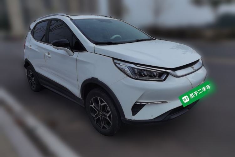 Used BYD Yuan Pro 2021 401 km Deluxe Version Front Right 45 Deg