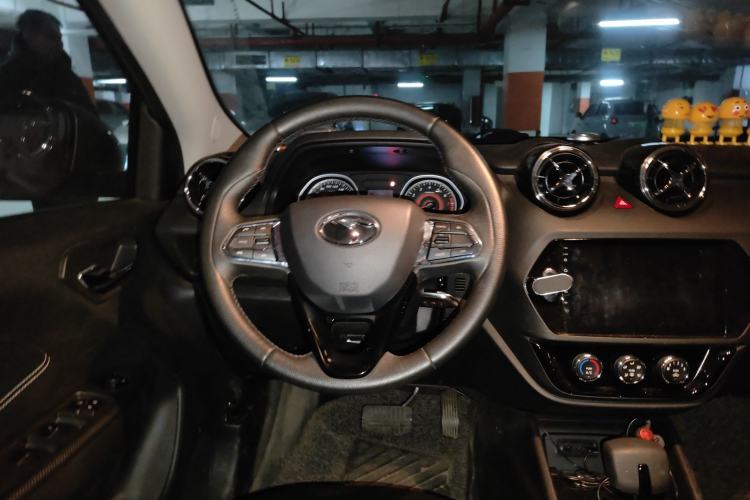 Used Soueast DX3 2018 1.5T CVT Luxury Model Steering Wheel