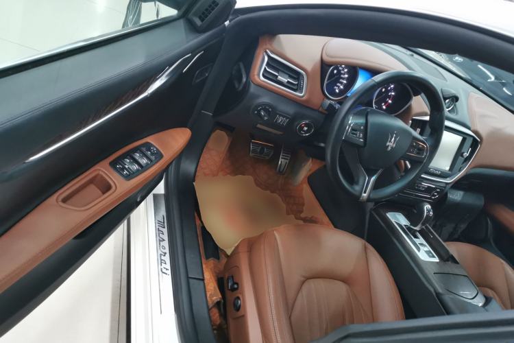 Used Maserati Ghibli 2014 3.0T Standard Edition Driver Seat