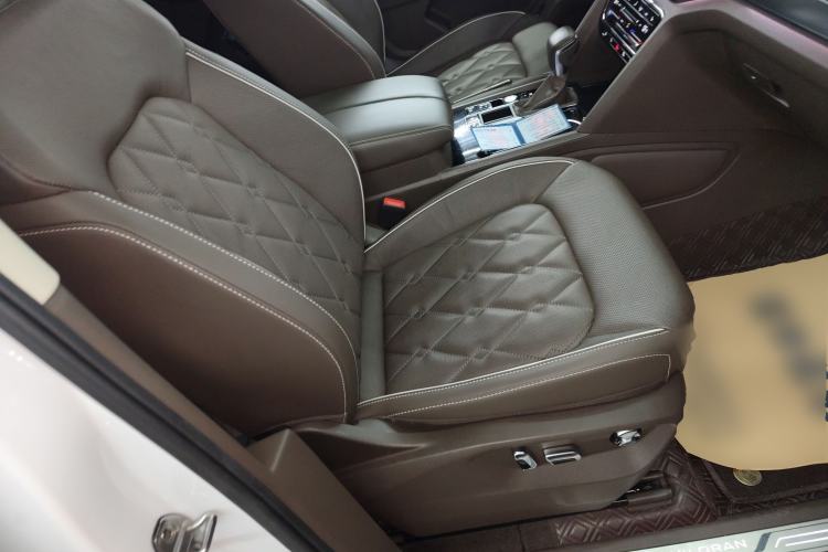 Used Volkswagen Viloran 2020 380TSI Flagship Edition
