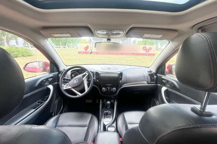 Used Changan CS35 2014 1.6L Automatic Luxury Model China IV Standard