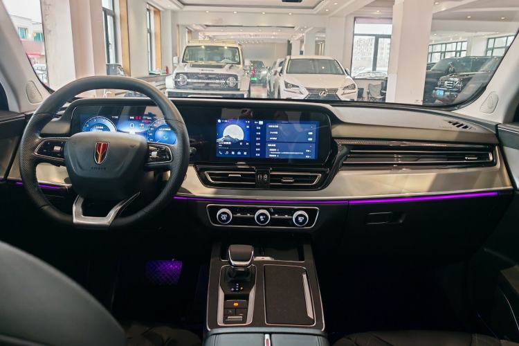 Used Hongqi HS5 2023 2.0T Qixiang Pro Edition Interior 3