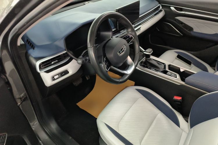 Used Geely Auto Emgrand 2022 4th Generation 1.5L CVT Flagship Model
