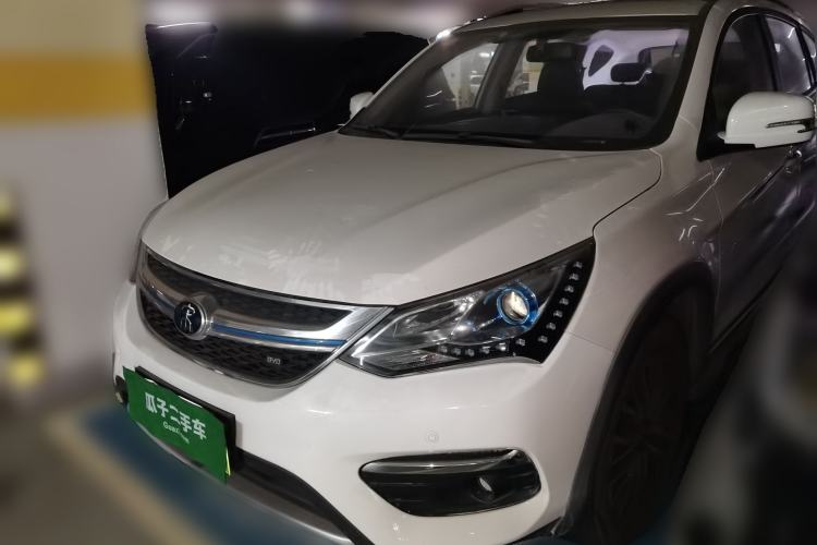 Used BYD Song New Energy 2017 Song DM 1.5TID All-Wheel Drive Luxury Model