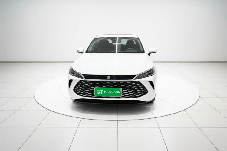 Used BYD Qin PLUS 2025 DM-i Smart Drive 55KM Leading Model Guazi used car, China used car export, Used car for sale, Used  cars, Cheapest cars for sale