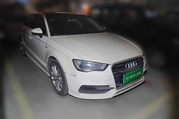 Used Audi A3 2014 Limousine 40 TFSI S line Comfort Model