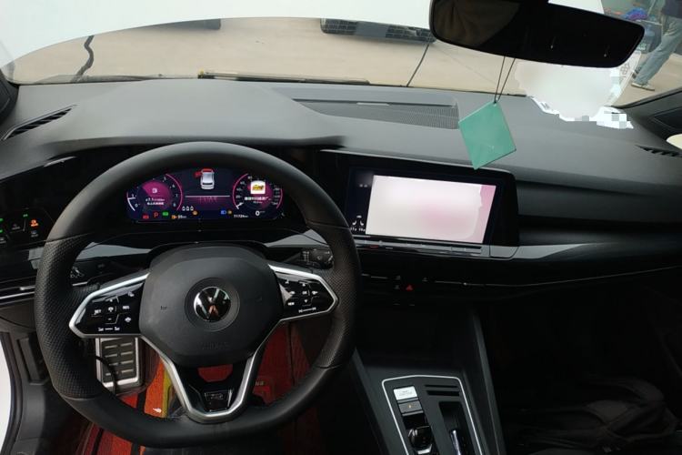 Used Volkswagen Golf 2021 280TSI DSG R-Line Center Console