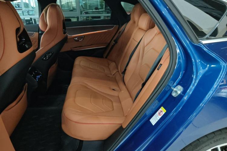 Used BYD Han 2022 DM-i 121KM Prestige Model
