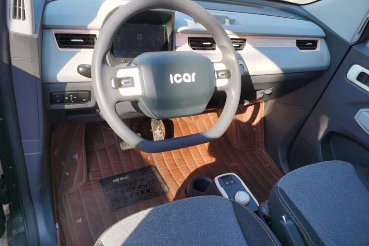 Used Chery New Energy QQ Ice Cream 2022 120km Conical Shape Lithium Iron Phosphate