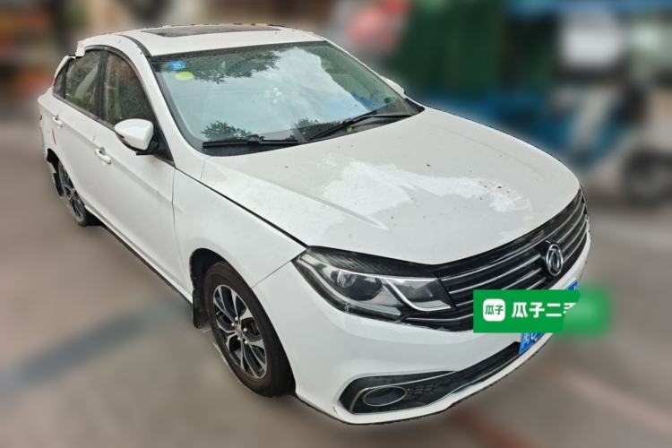 Used FORTHING Joyear S50 2017 1.6L CVT Luxury Model
