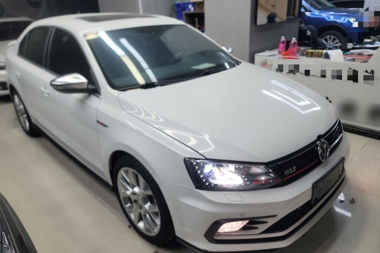 Used Volkswagen Sagitar 2016 2.0 TSI GLI Exterior 2