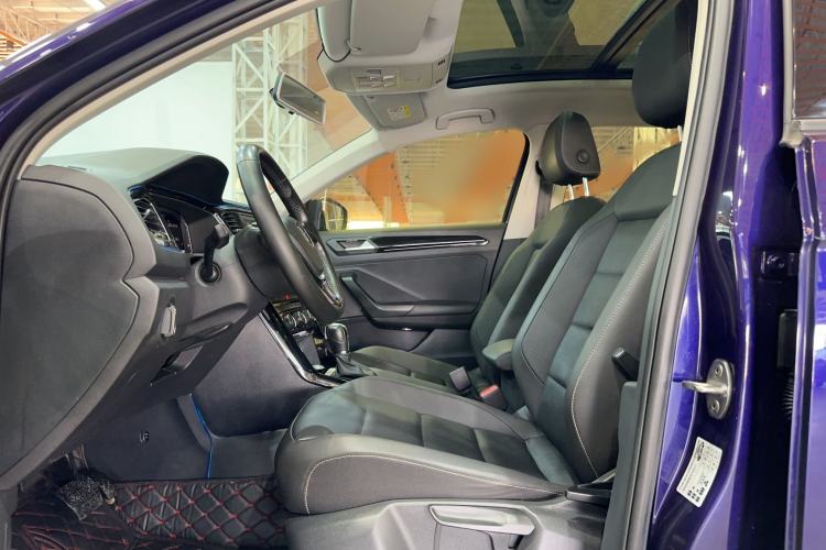 Used Volkswagen T-ROC 2020 280TSI DSG Two-Wheel Drive Comfort Version
