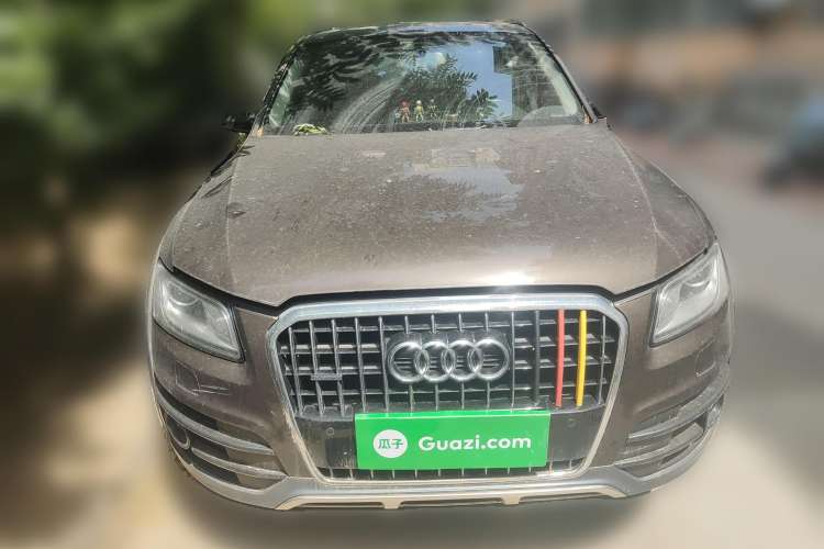 Used Audi Q5 2017 Plus 40 TFSI Technology Model
