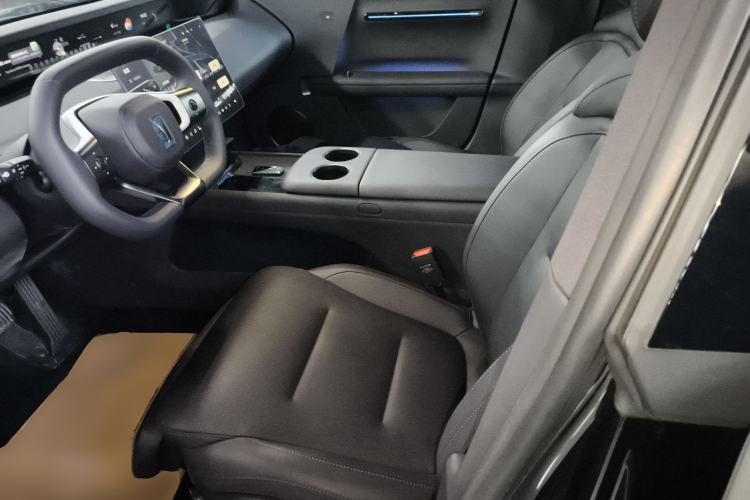 Used Avatr 06 2025 Pro All-Electric Version
